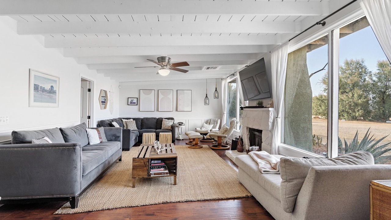 Photo of Livingroom in Wonder Valley