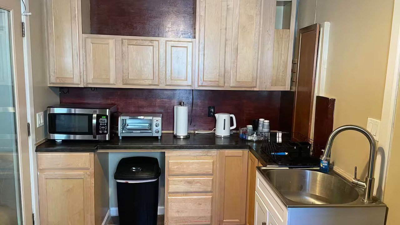 Photo of Kitchen in F. Q. Story