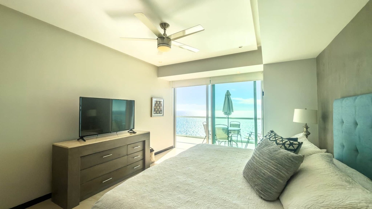 Photo of Bedroom in Cerritos