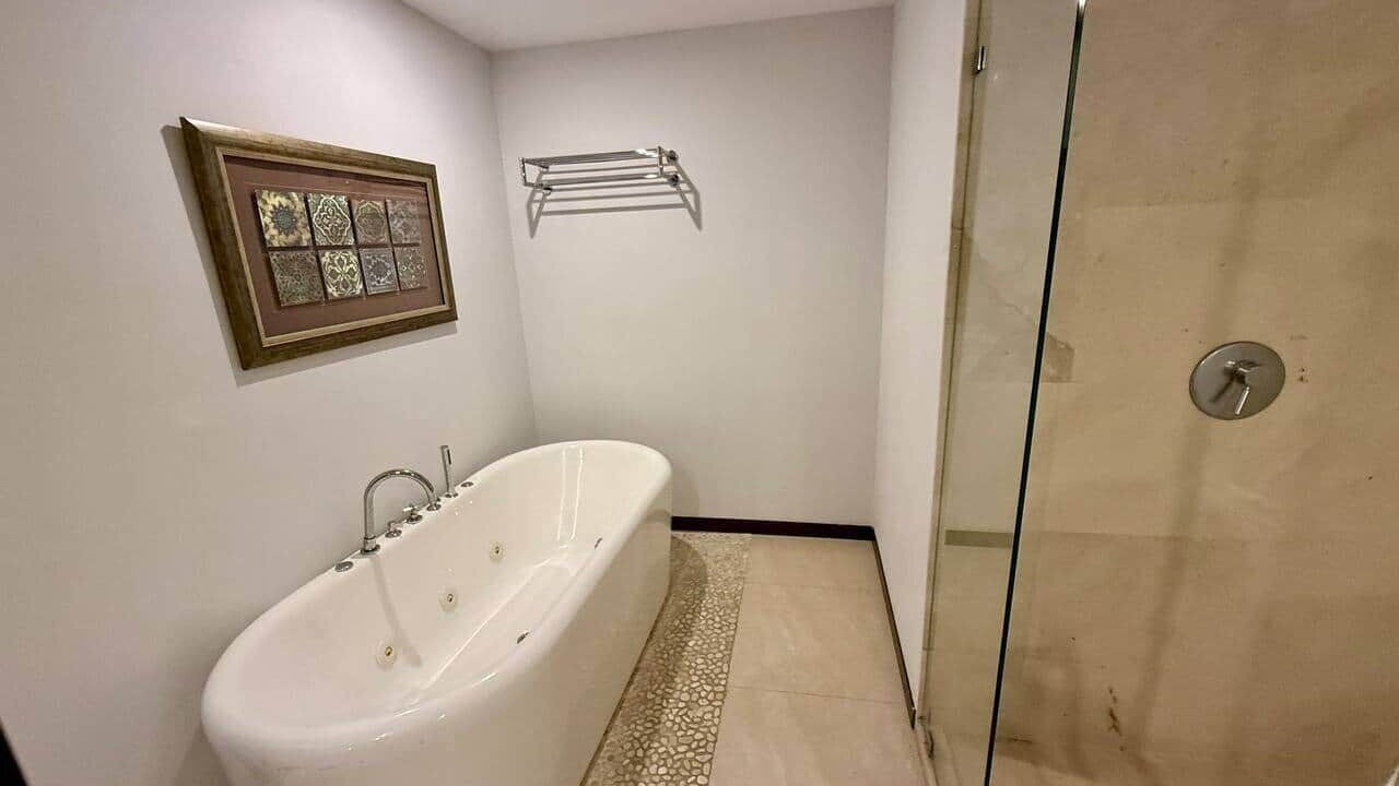 Photo of Bathroom in Cerritos