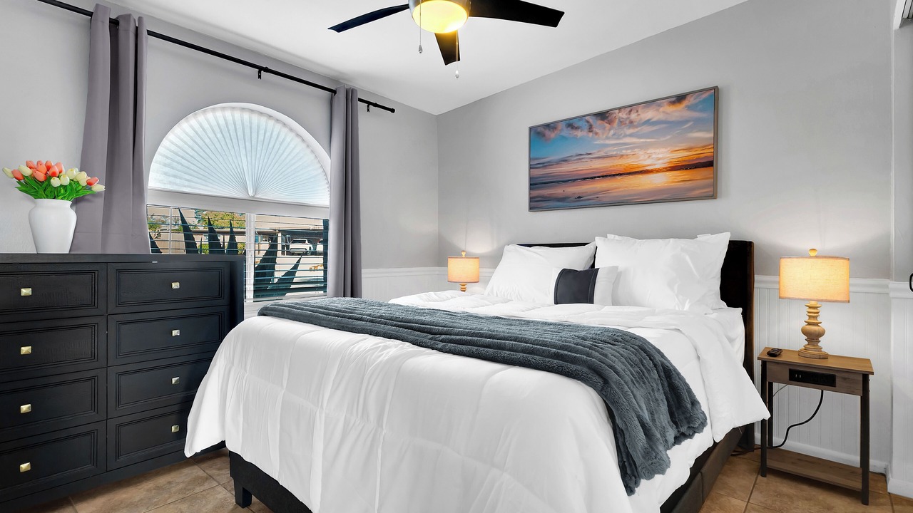 Photo of Bedroom in Harrison East South