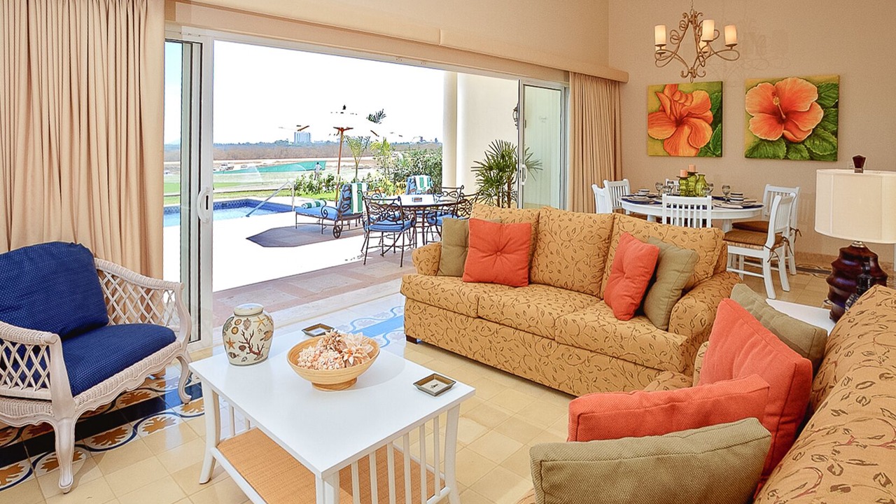 Photo of Livingroom in Cerritos