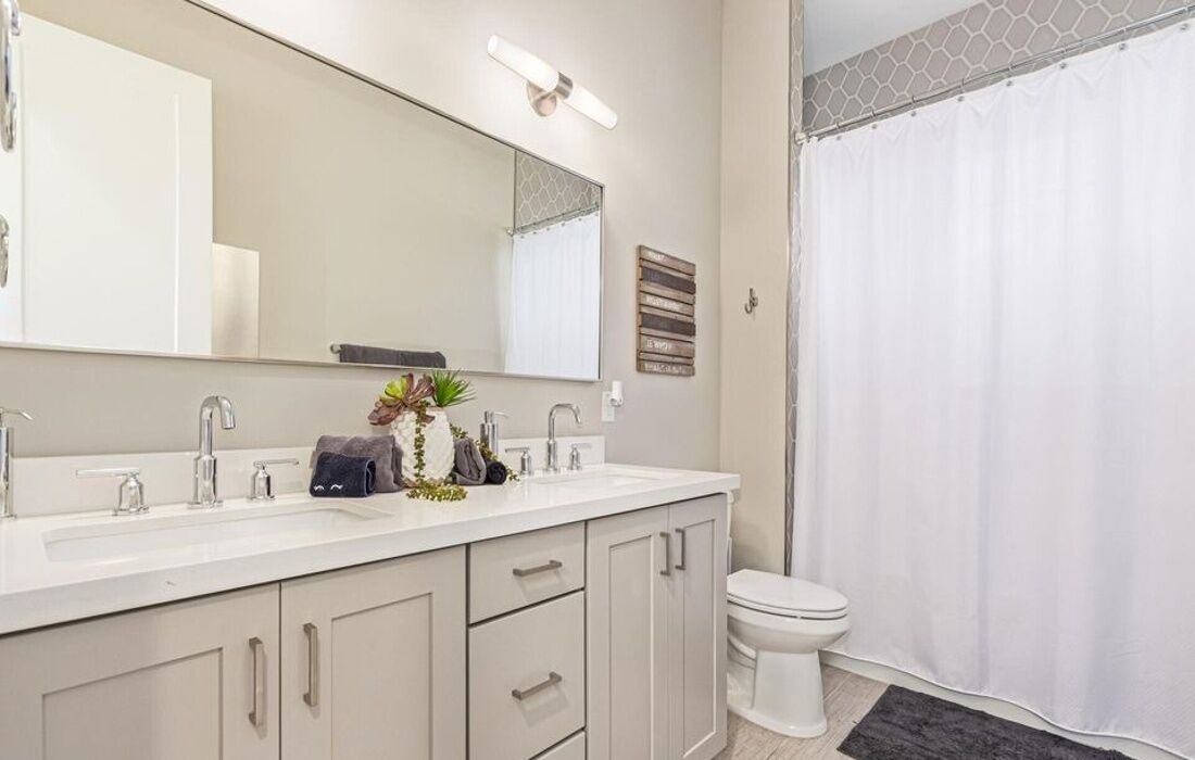 Photo of Bathroom in Paradise Valley Village