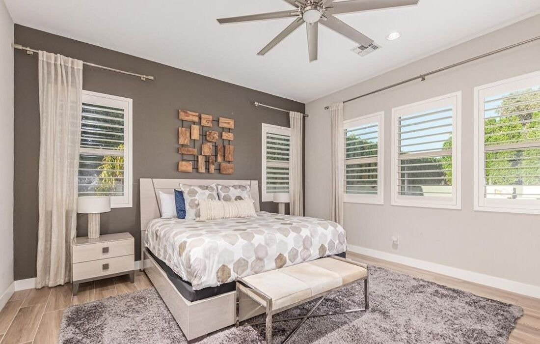 Photo of Bedroom in Paradise Valley Village