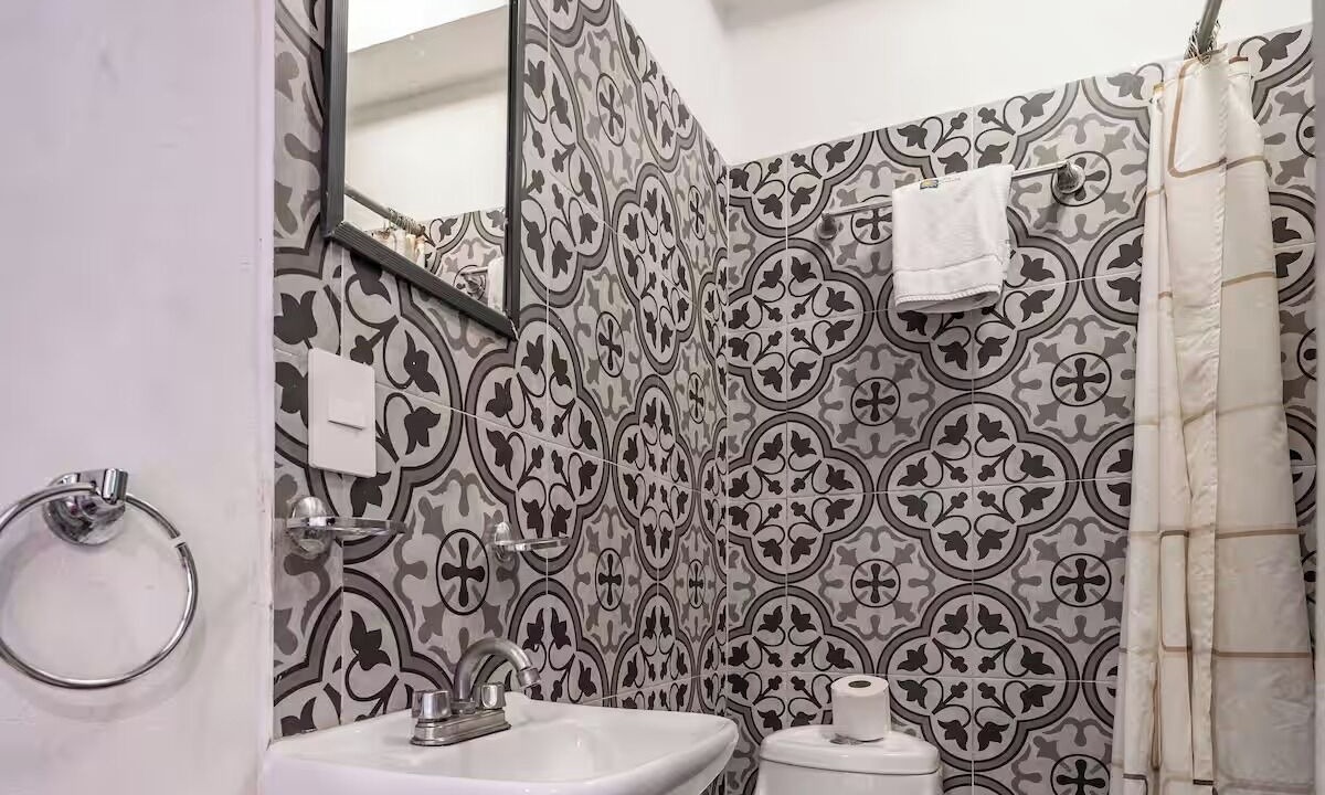 Photo of Bathroom in Centro