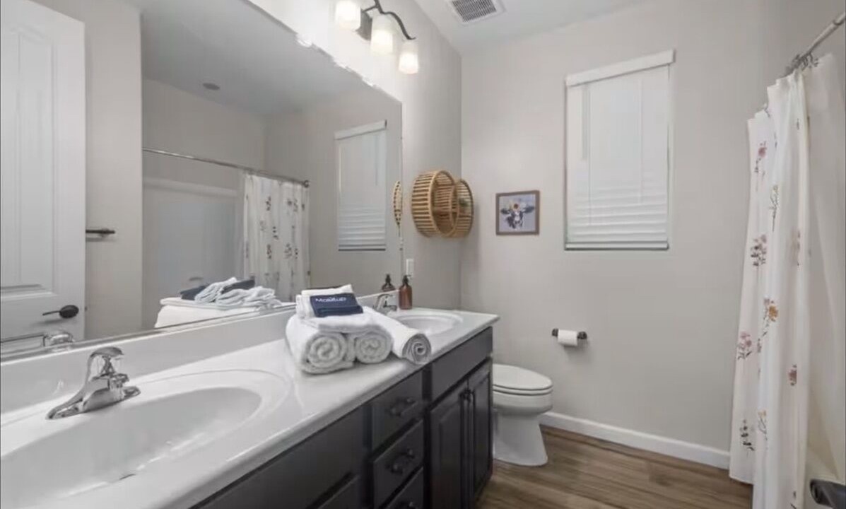 Photo of Bathroom in Crismon Heights