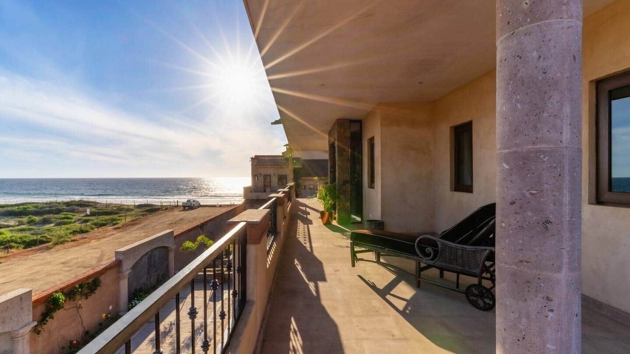 Photo of Patio Balcony in Cerritos
