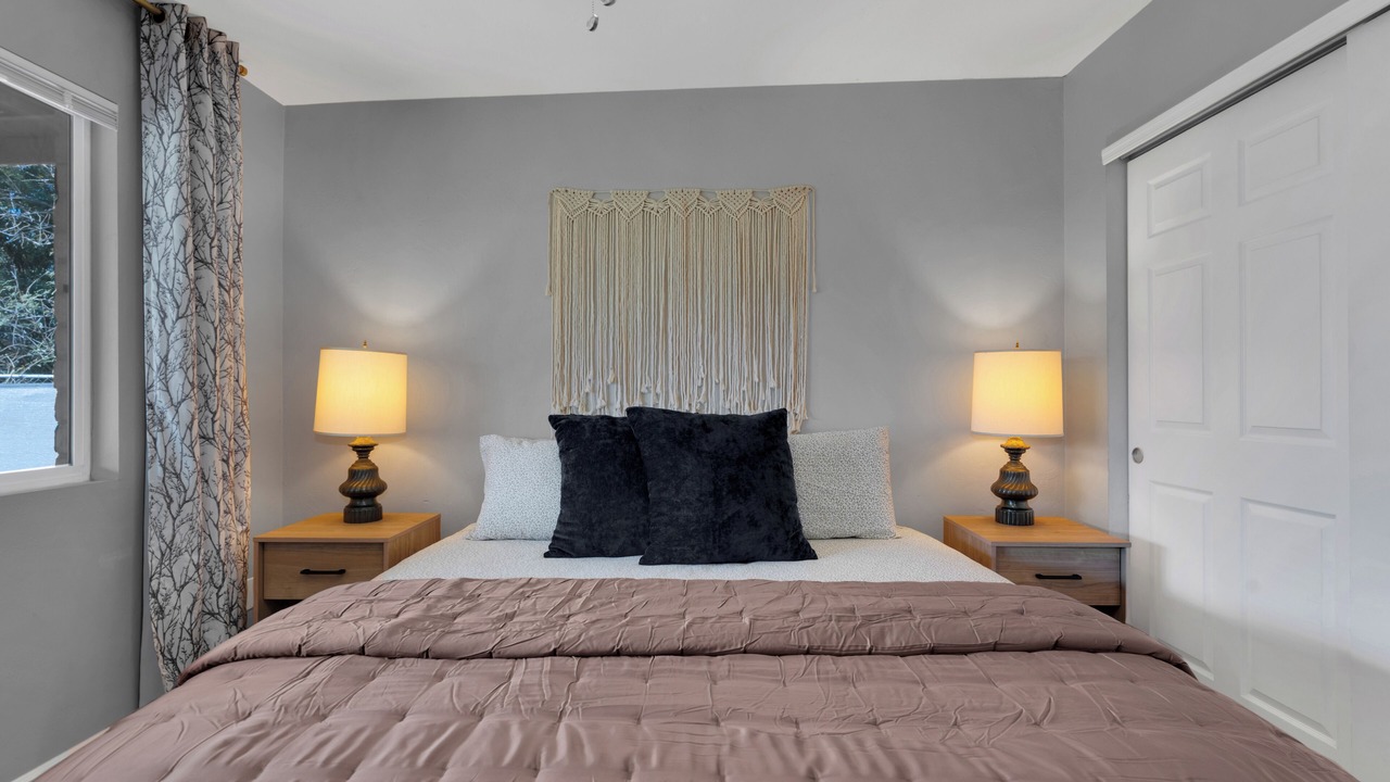 Photo of Bedroom in Limberlost