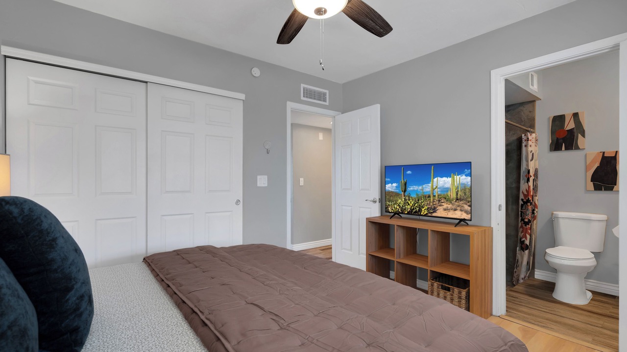 Photo of Bedroom in Limberlost