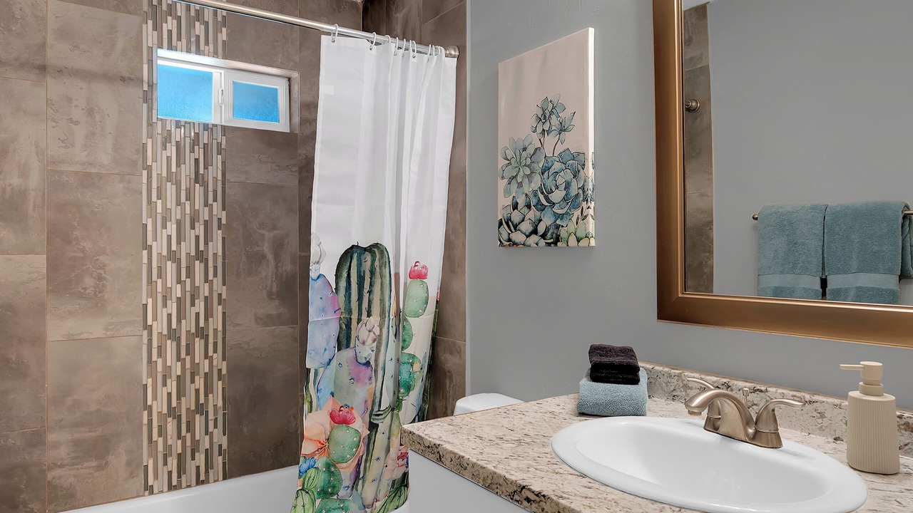 Photo of Bathroom in Limberlost