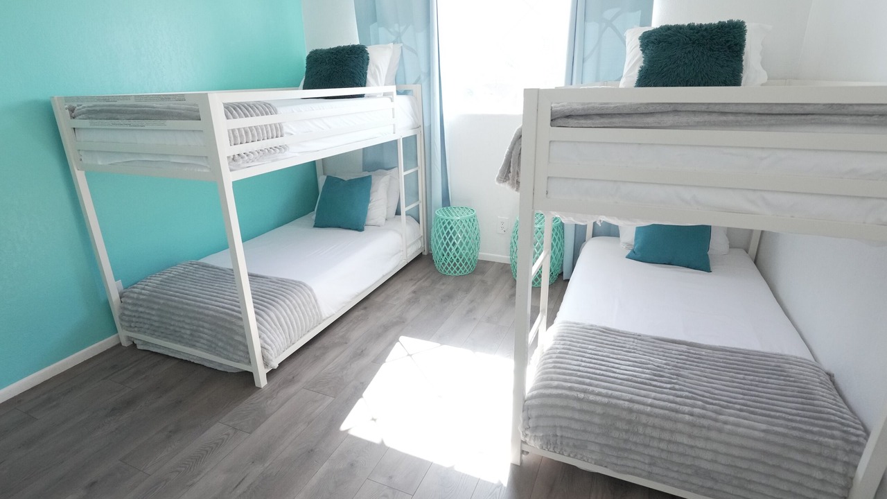 Photo of Bedroom in Papago Parkway