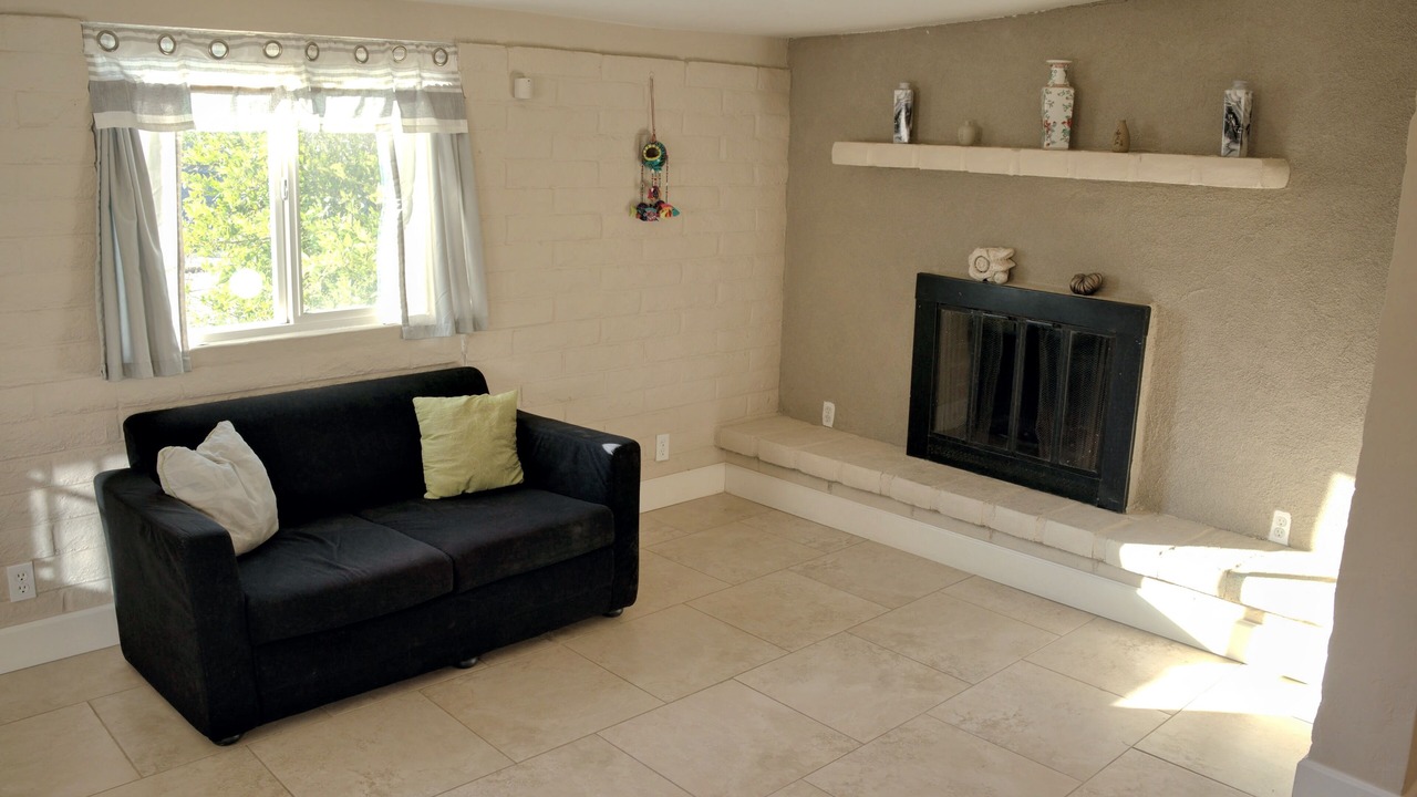 Photo of Livingroom in Menlo Park