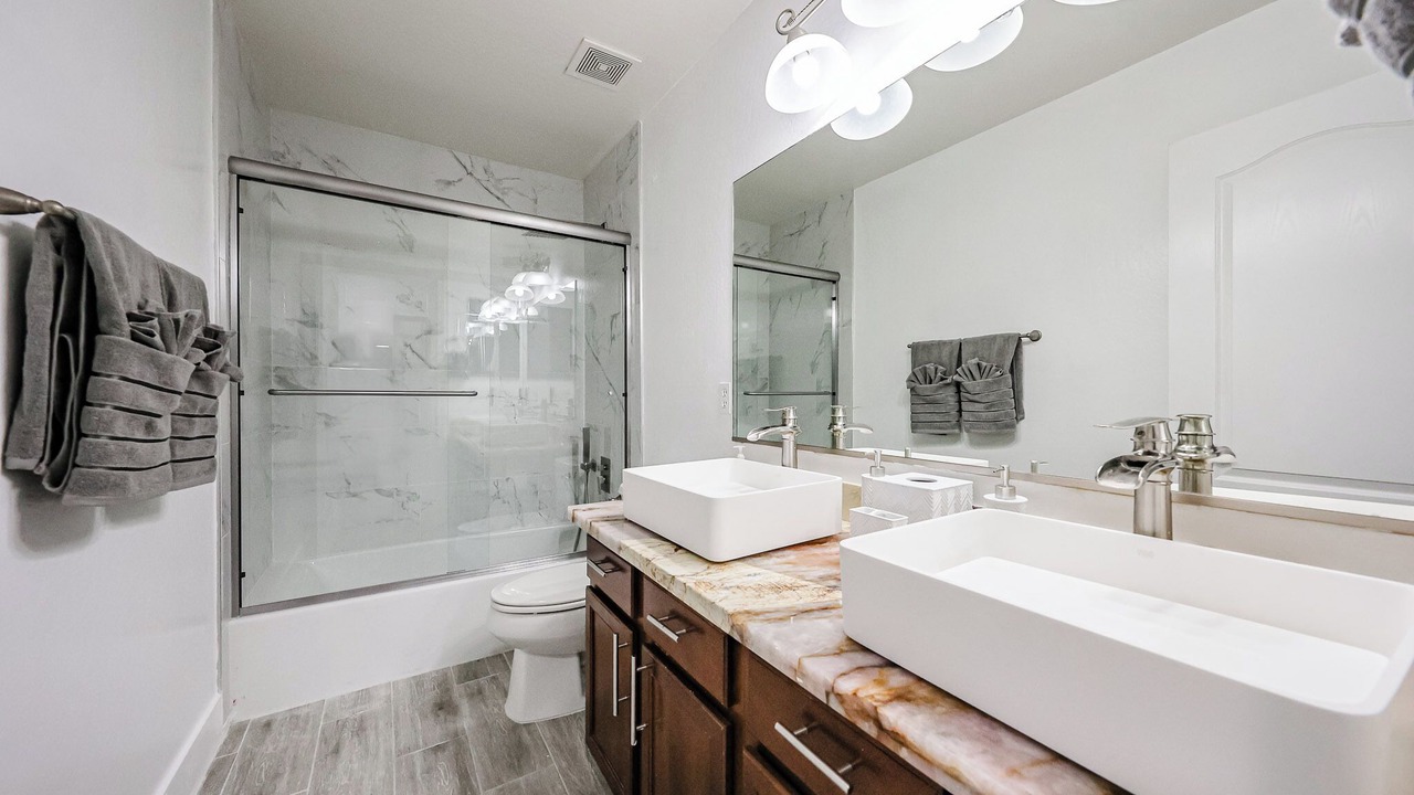 Photo of Bathroom in Rovey Farm Estates