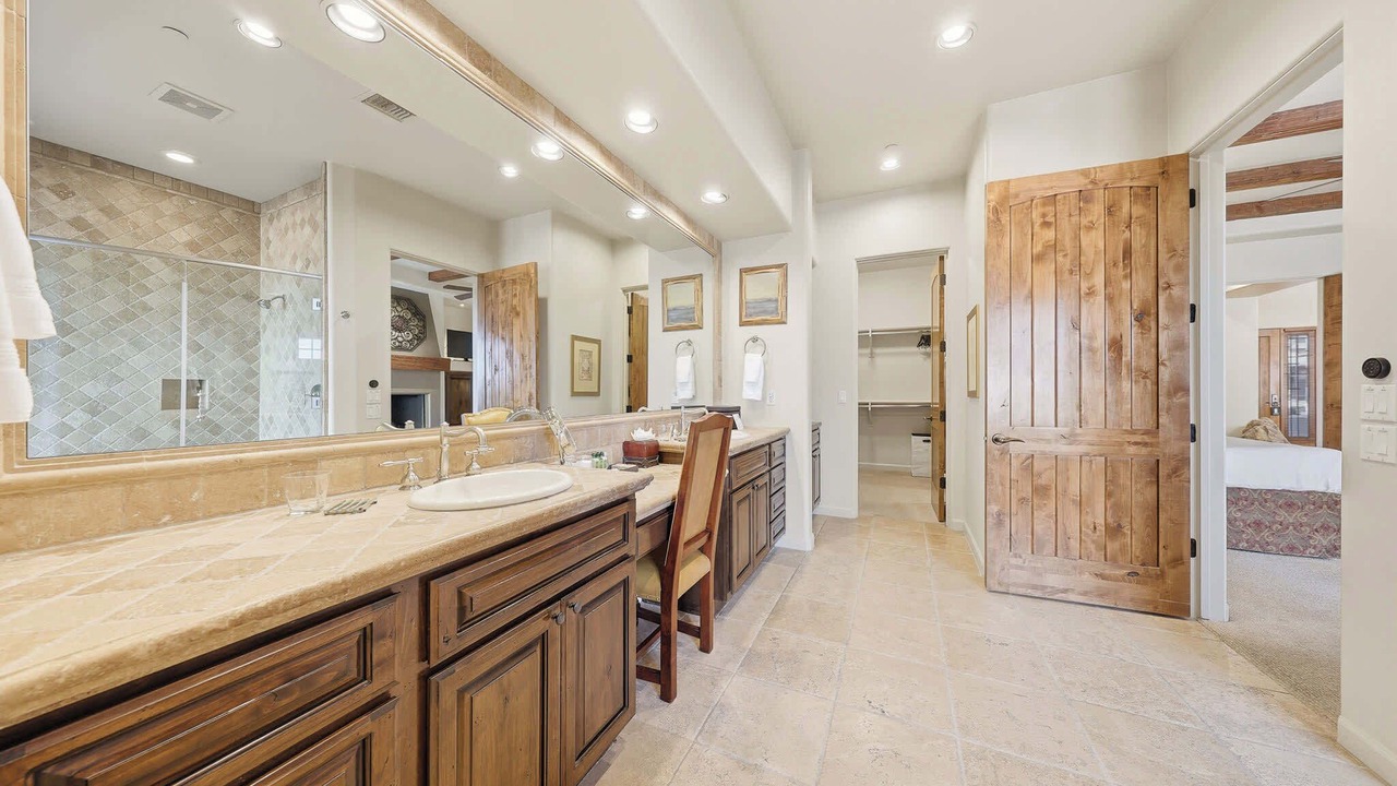 Photo of Bathroom in The Rocks