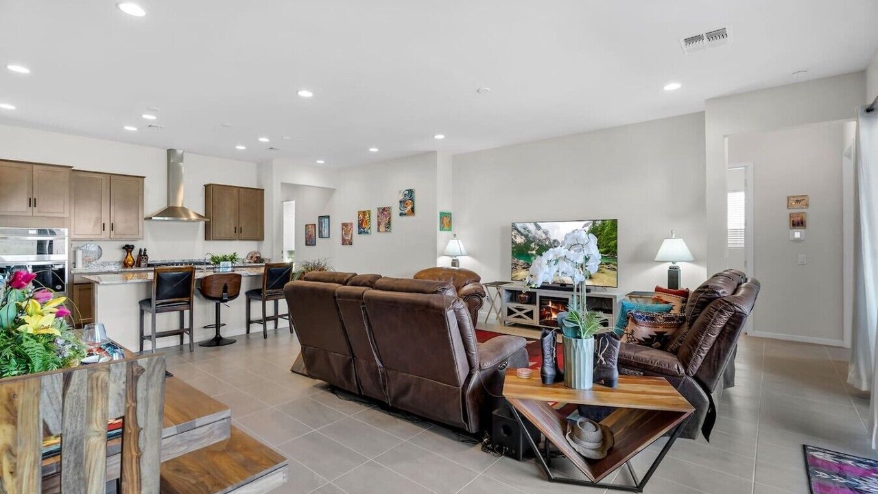Photo of Livingroom in Pinal County