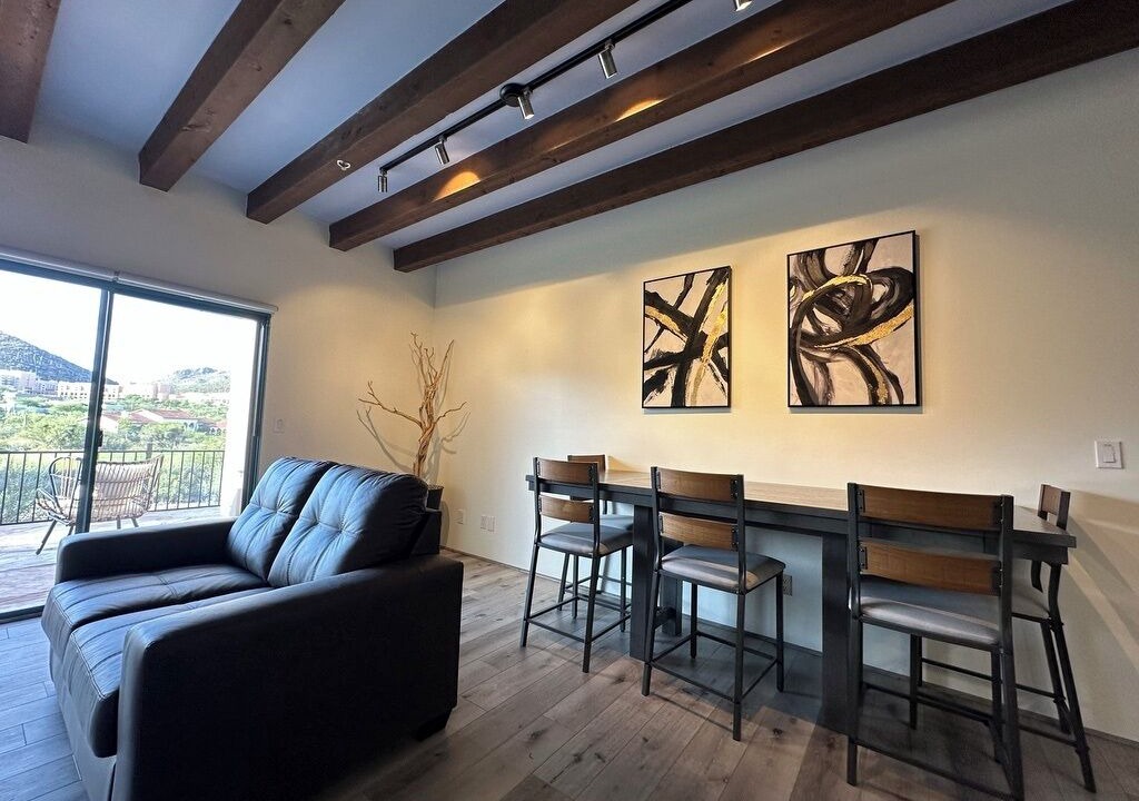 Photo of Livingroom in Starr Pass