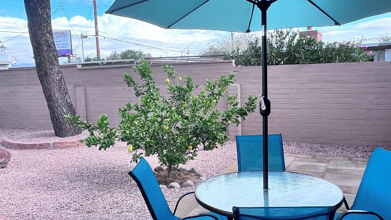 Photo of Outdoor in Peter Howell