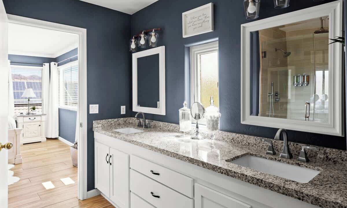 Photo of Bathroom in Gold Canyon