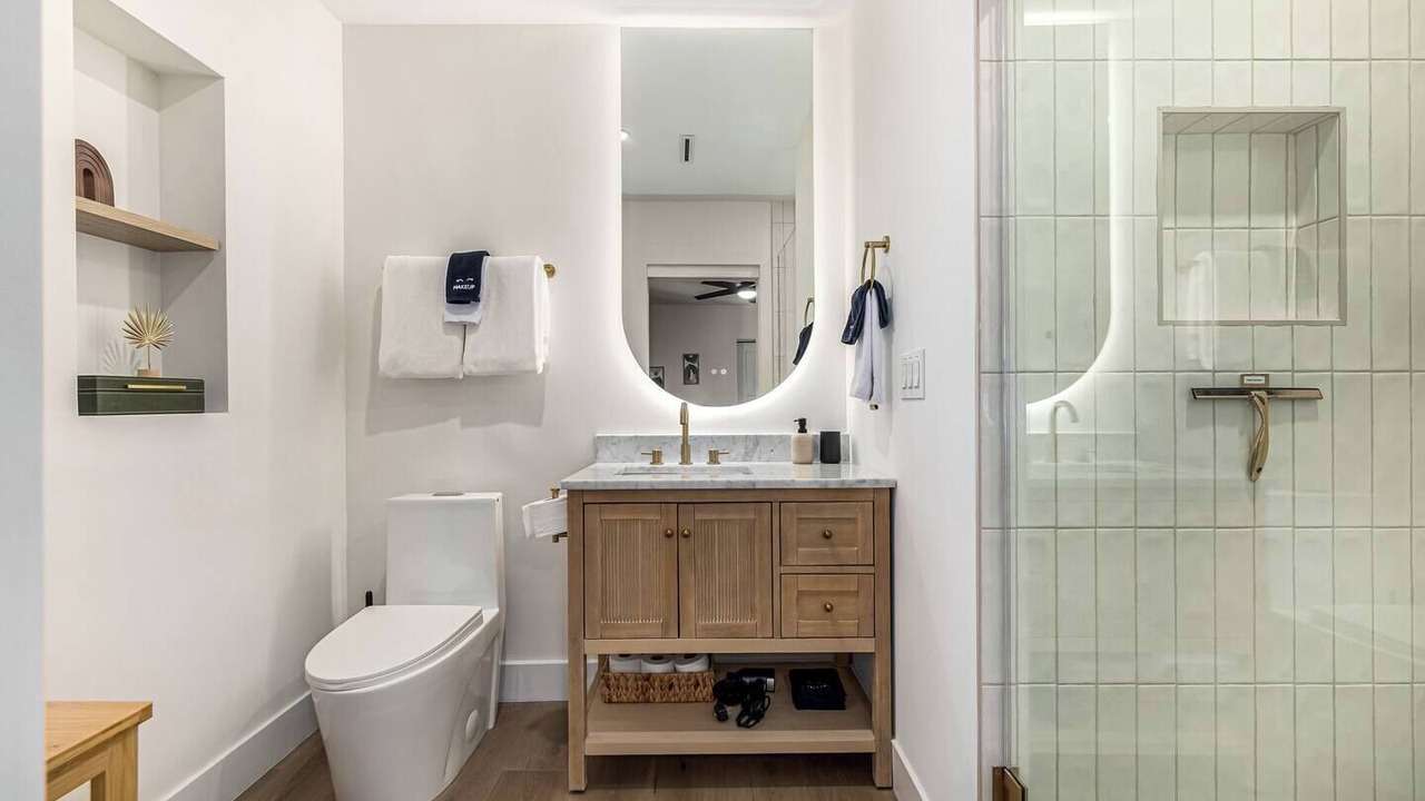 Photo of Bathroom in Village Grove