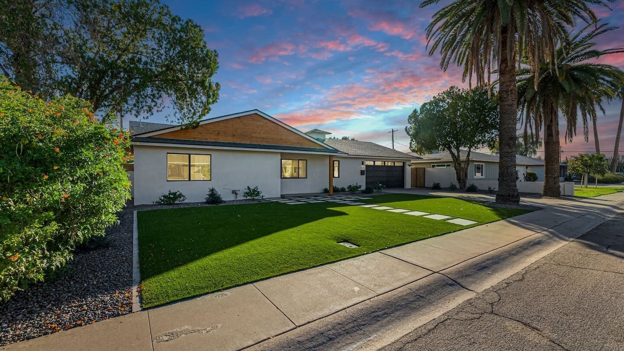 Photo of Outdoor in Village Grove