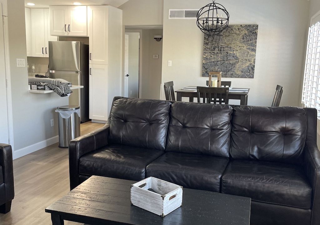 Photo of Livingroom in Paradise Valley Village