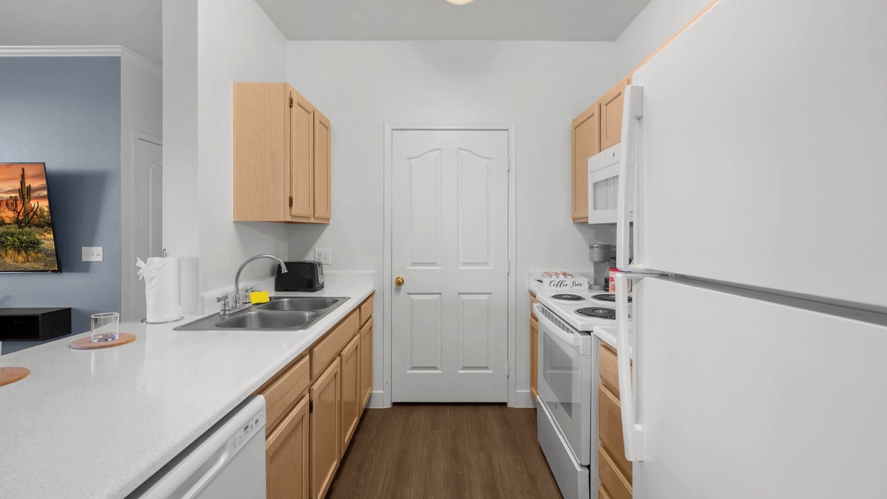 Photo of Kitchen in McDowell Mountain Apartments
