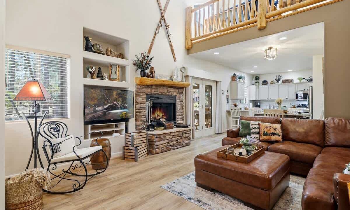Photo of Bedroom in Pinetop