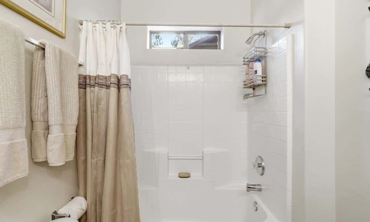 Photo of Bathroom in Pinetop