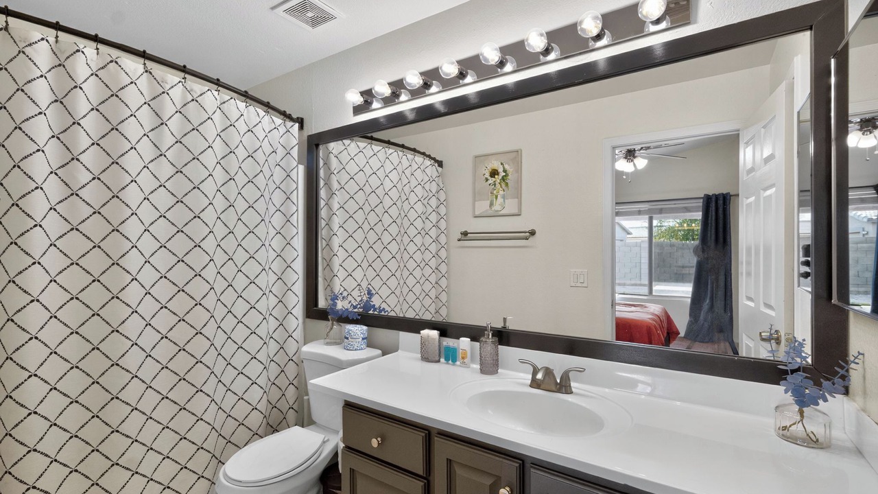 Photo of Bathroom in Glendale