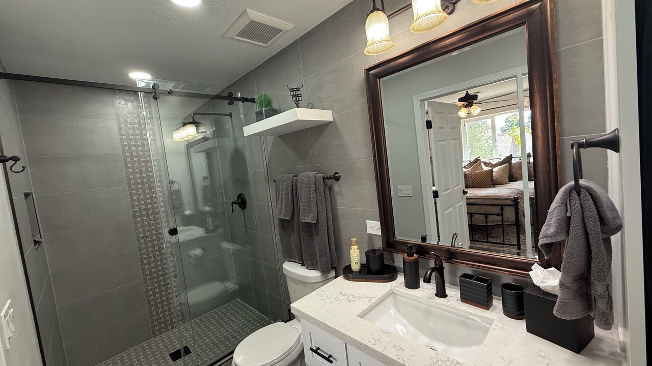 Photo of Bathroom in Alhambra