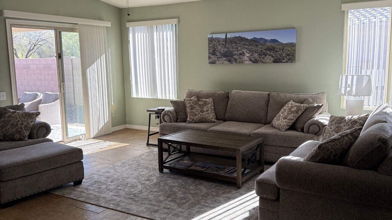 Photo of Livingroom in The Bluffs