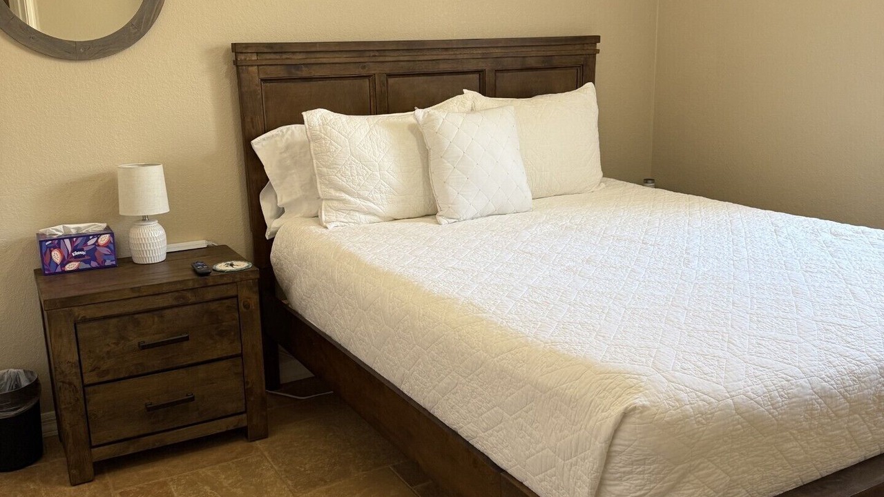 Photo of Bedroom in The Bluffs
