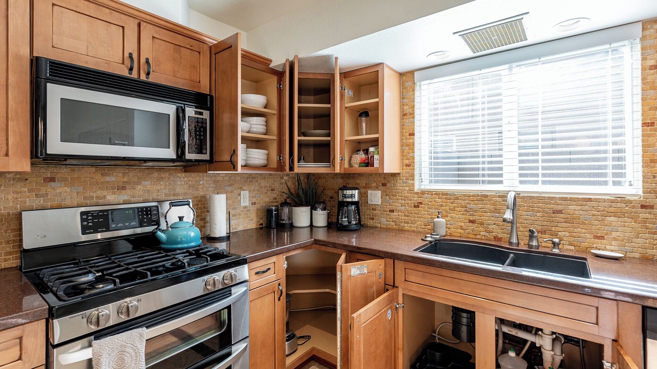 Photo of Kitchen in Paradise Valley Village