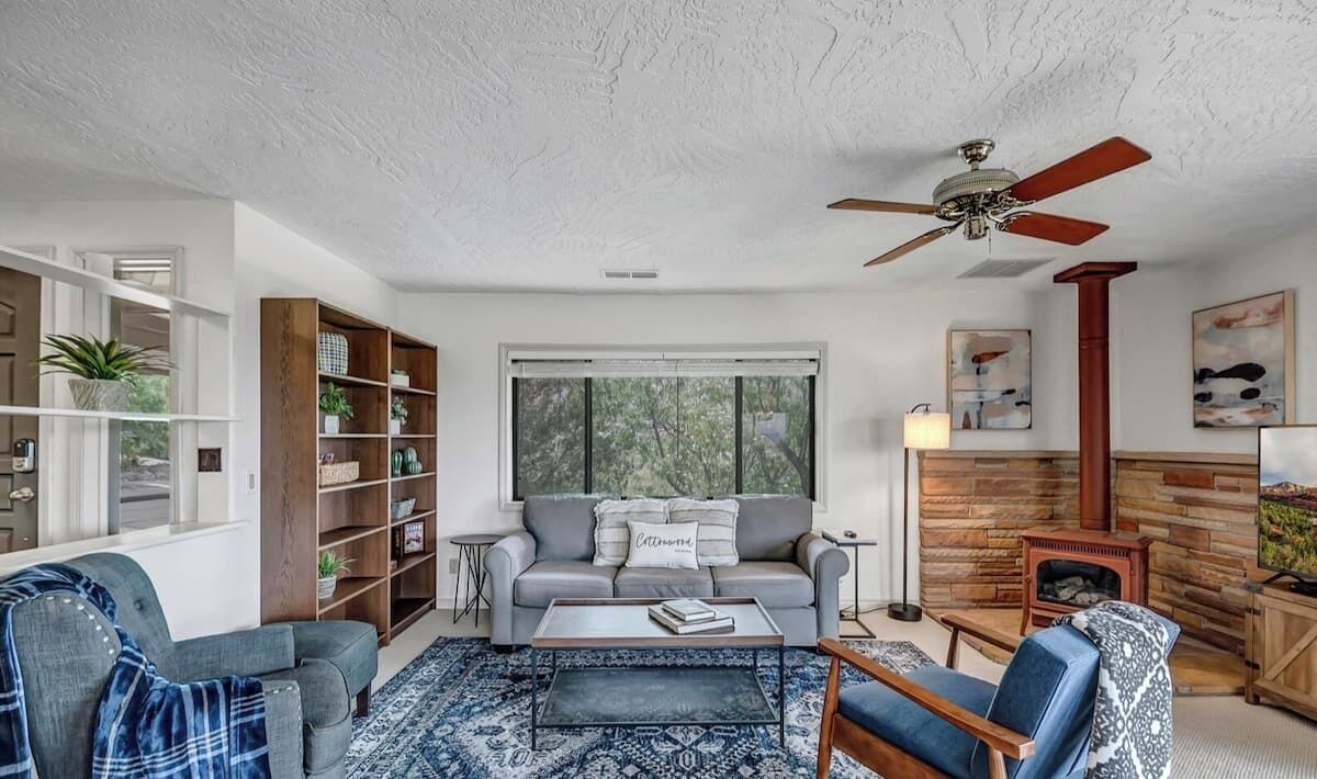 Photo of Livingroom in Cottonwood-Verde Village