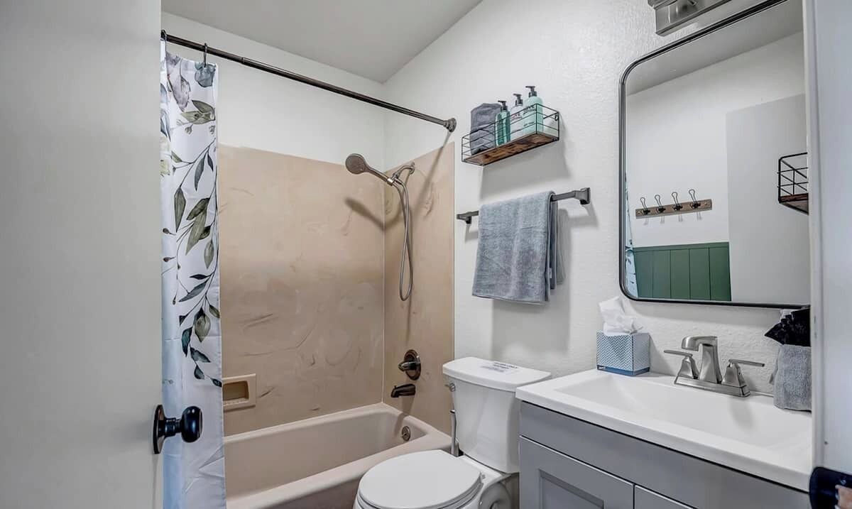 Photo of Bathroom in Cottonwood-Verde Village
