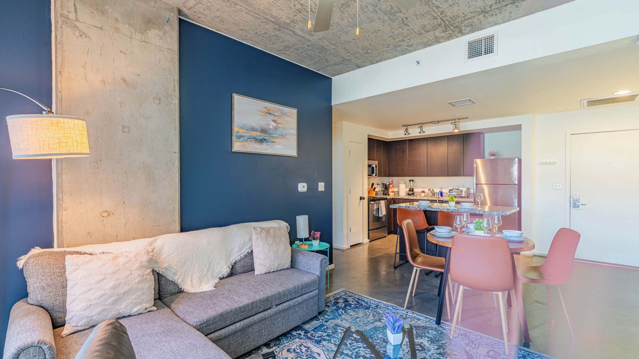 Photo of Livingroom in Evans Churchill