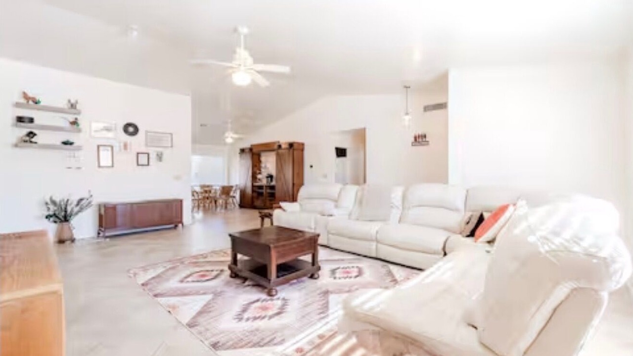 Photo of Livingroom in Sahuarita