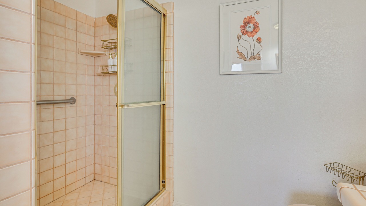 Photo of Bathroom in Silver Lakes Country Club