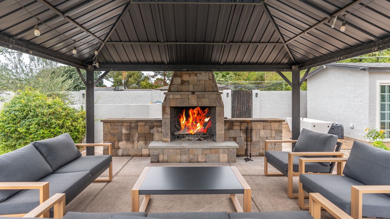 Photo of Patio Balcony in North Mountain