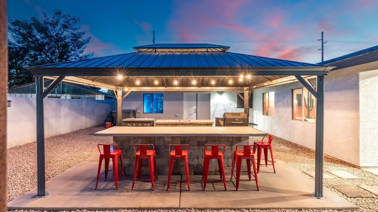 Photo of Patio Balcony in North Mountain