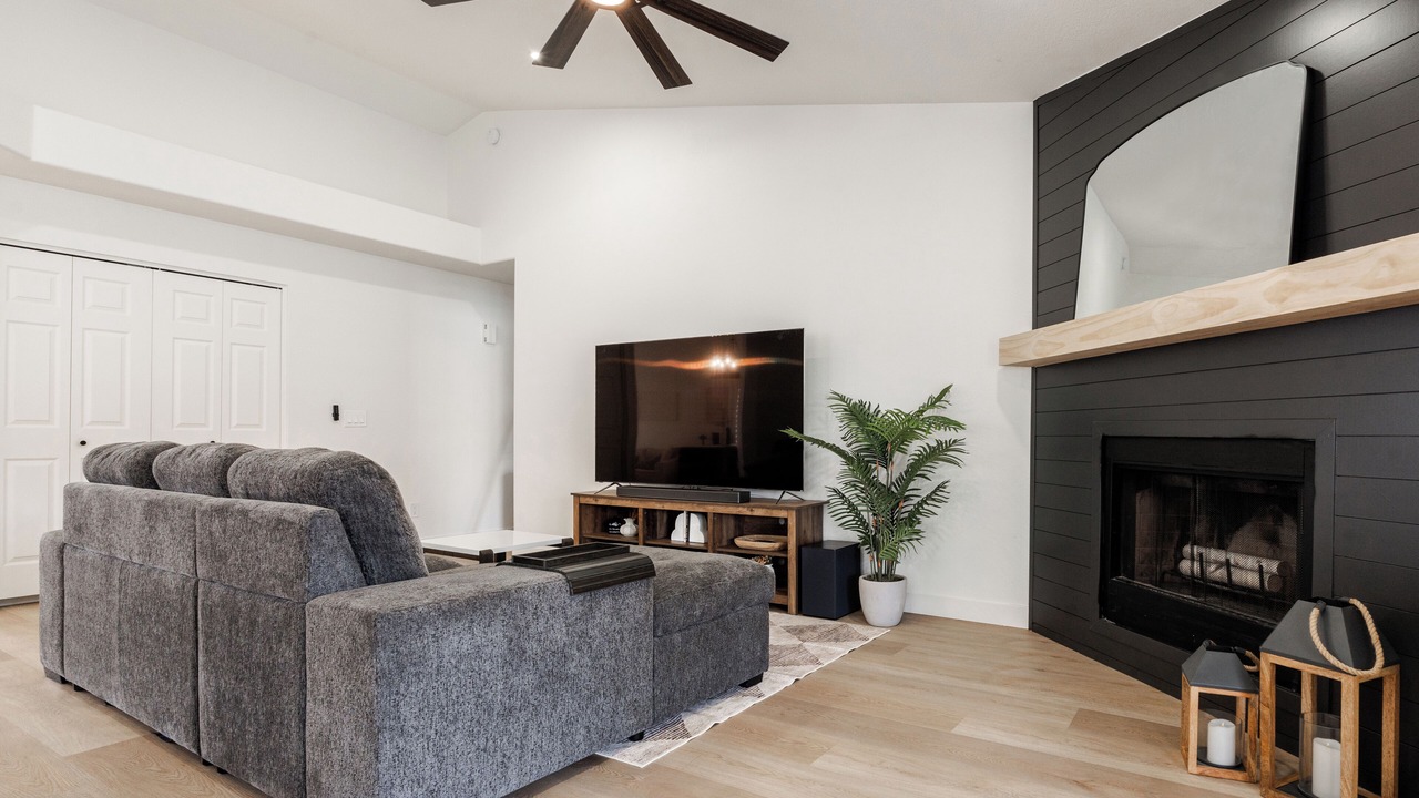 Photo of Livingroom in Peoria