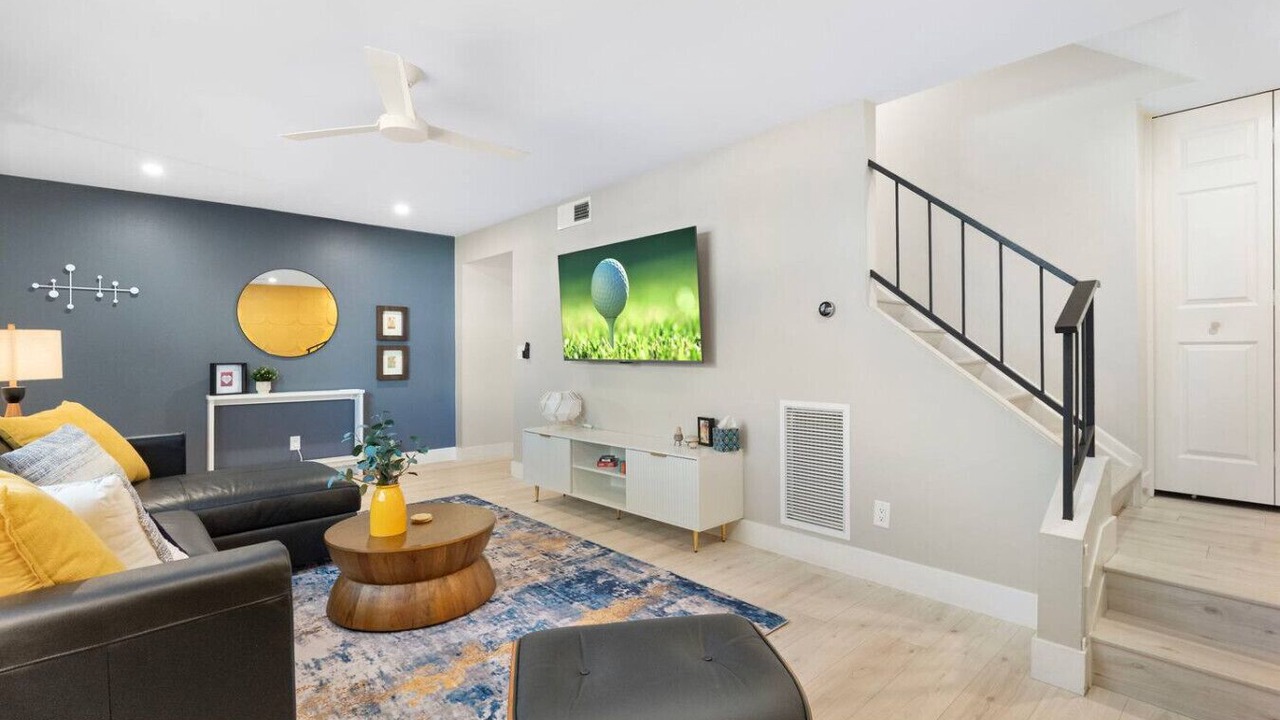 Photo of Livingroom in Casa Granada Townhouses