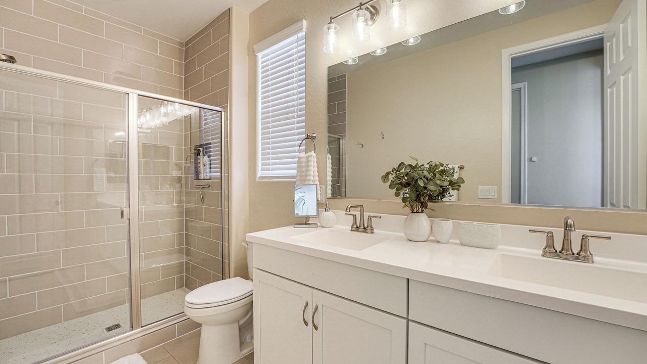 Photo of Bathroom in Gold Canyon
