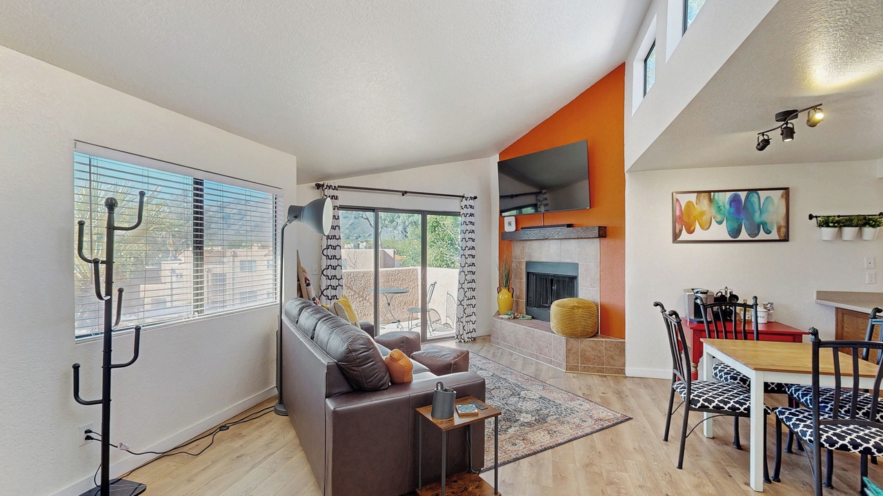 Photo of Livingroom in Tucson