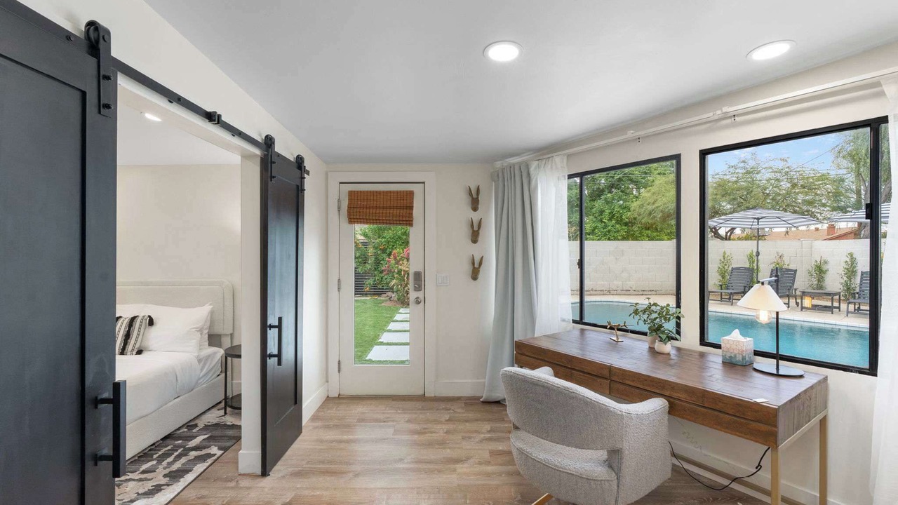 Photo of Bedroom in Cox Heights