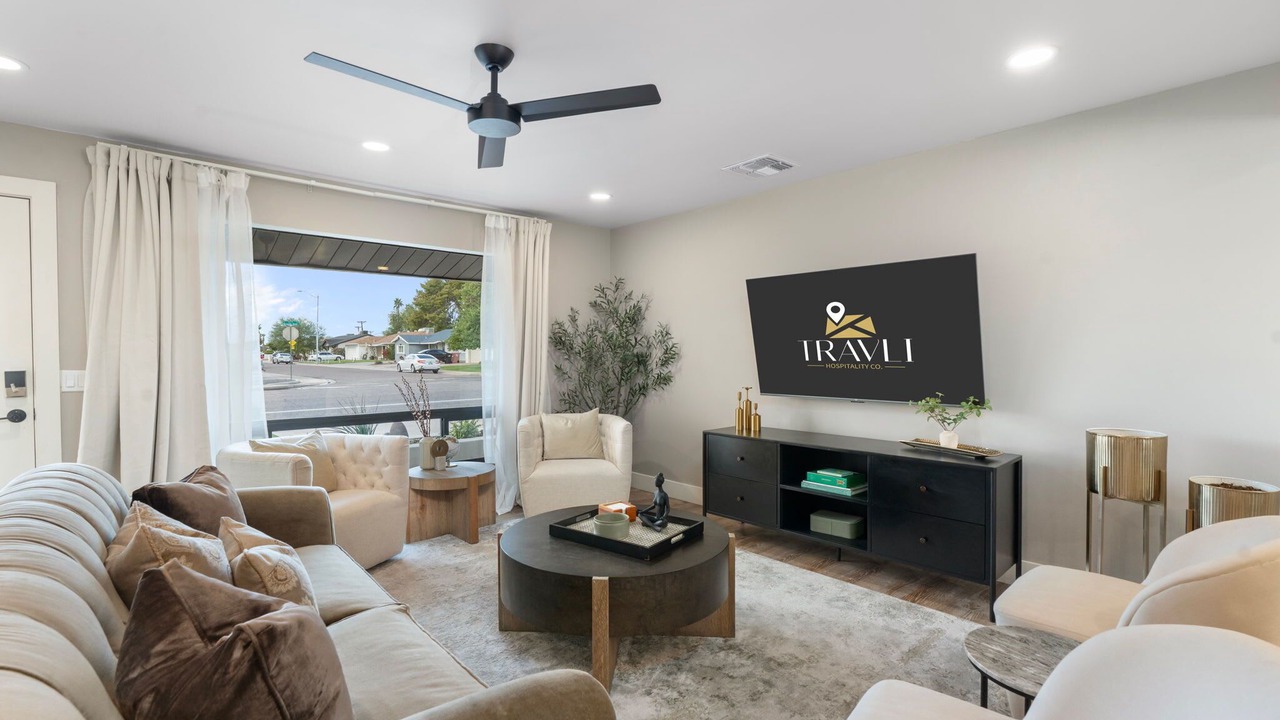 Photo of Livingroom in Cox Heights