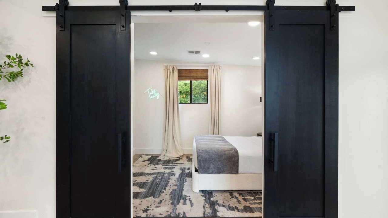 Photo of Bedroom in Cox Heights