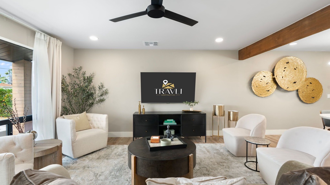 Photo of Livingroom in Cox Heights