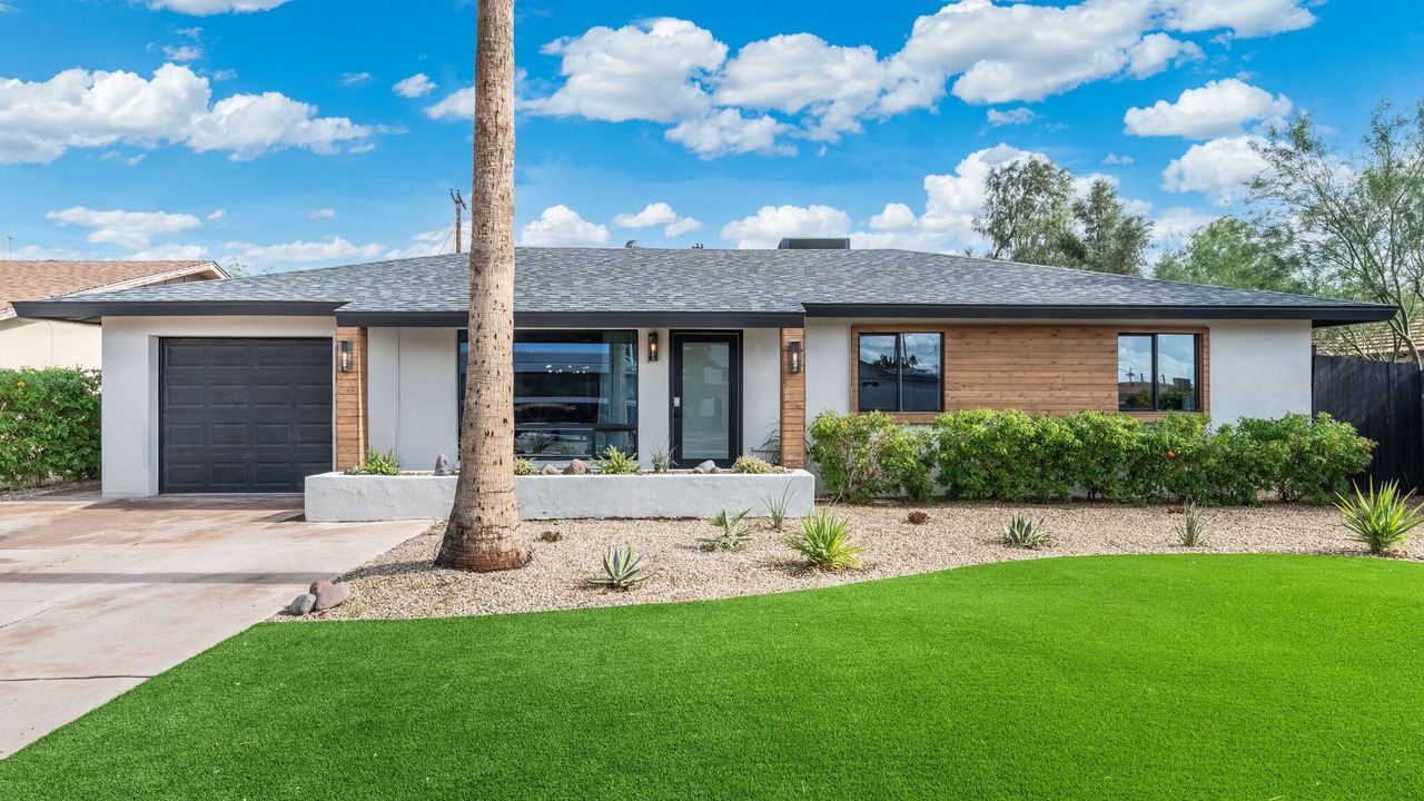 Photo of Outdoor in Cox Heights