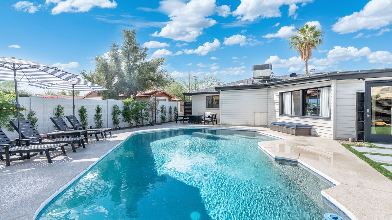 Photo of Outdoor in Cox Heights